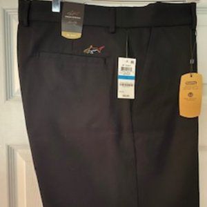 Greg Norman men's shorts deep black